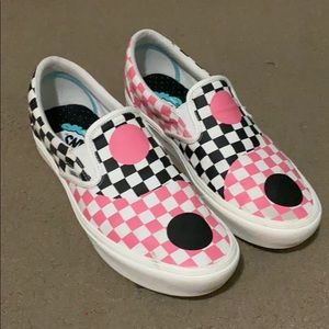 Vans yin yang checkered slip on